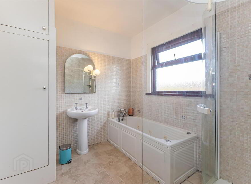 44 Maryville Park, Belfast, BT9 6LP
