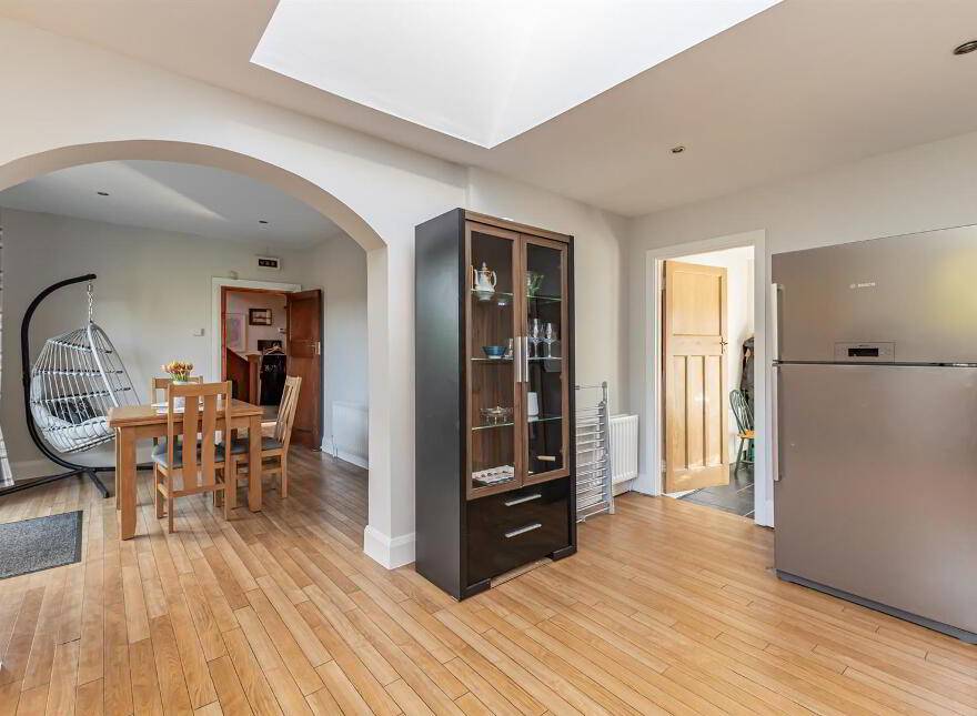 44 Maryville Park, Belfast, BT9 6LP