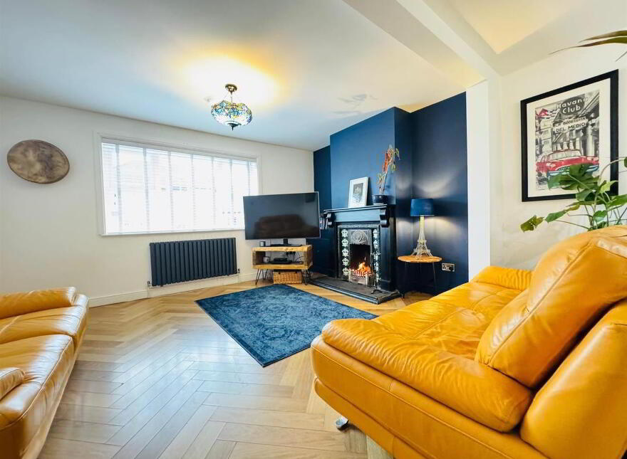 1 Glebecoole Drive, Glengormley, Newtownabbey, BT36 6HZ