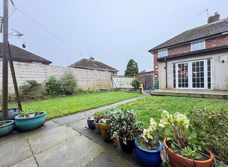 1 Glebecoole Drive, Glengormley, Newtownabbey, BT36 6HZ