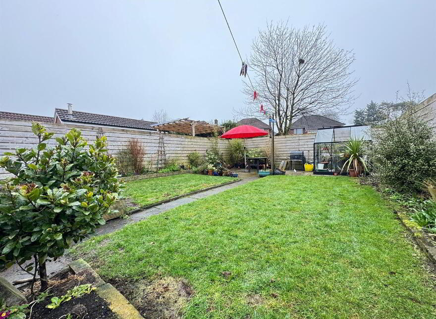 1 Glebecoole Drive, Glengormley, Newtownabbey, BT36 6HZ