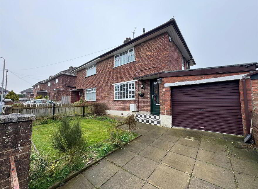 1 Glebecoole Drive, Glengormley, Newtownabbey, BT36 6HZ
