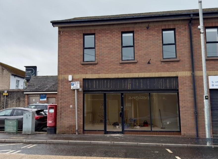 Unit 4 Salisbury Square, 27 Henry Street, Ballymena, BT42 3AH photo