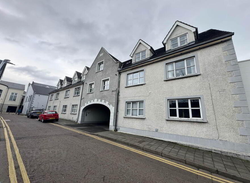 11 Essex Court, Carrickfergus, BT38 7UQ photo