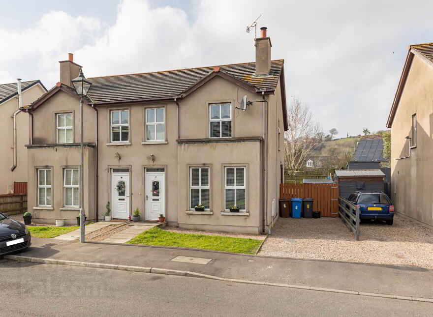 6 Lansdowne Crescent, Newtownards, BT23 4GU photo