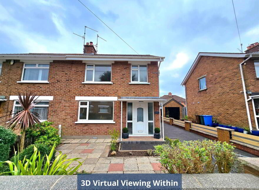 6 Beechdene Drive, Lisburn, BT28 3LY photo