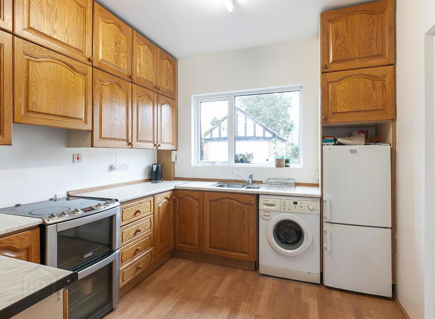 30 Sicily Park, Belfast, BT10 0AL