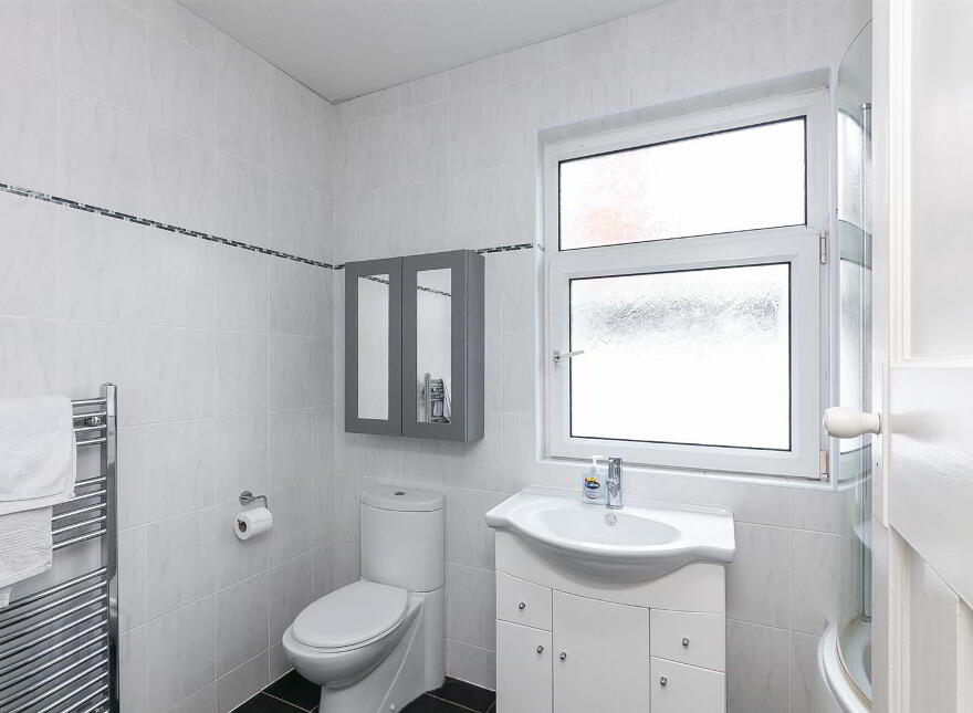 30 Sicily Park, Belfast, BT10 0AL