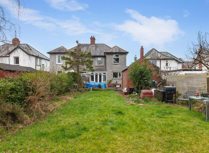 30 Sicily Park, Belfast, BT10 0AL