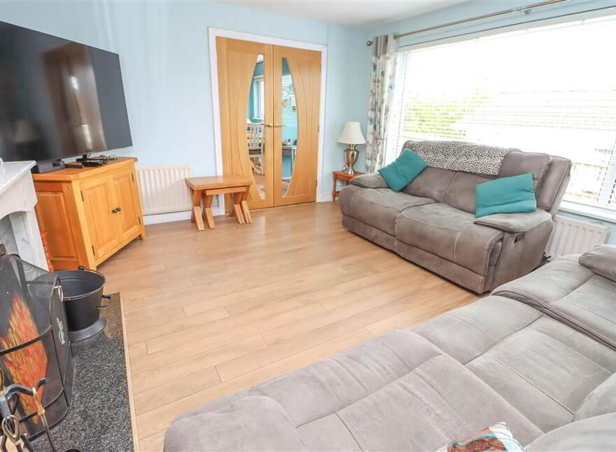 4 Woodcroft Rise, Belfast, BT5 7PP