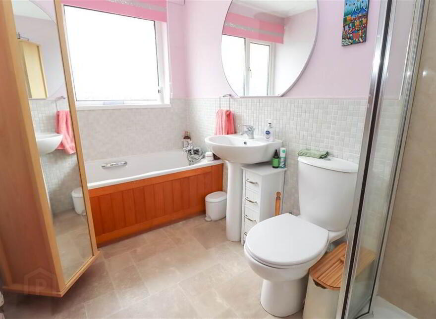 4 Woodcroft Rise, Belfast, BT5 7PP