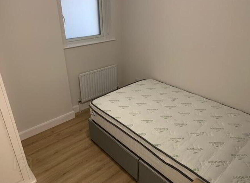 510 College Court Central, Belfast, BT1 6BZ