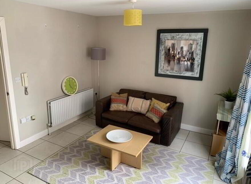 412 College Court Central, Belfast, BT1 6BZ