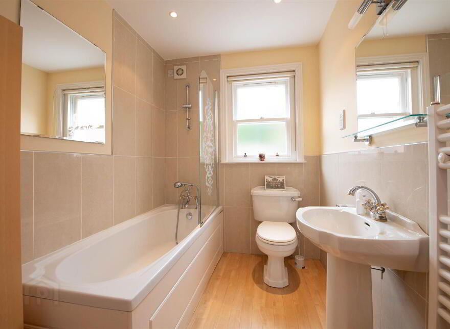 2 The Quay, Strangford, BT30 7NH