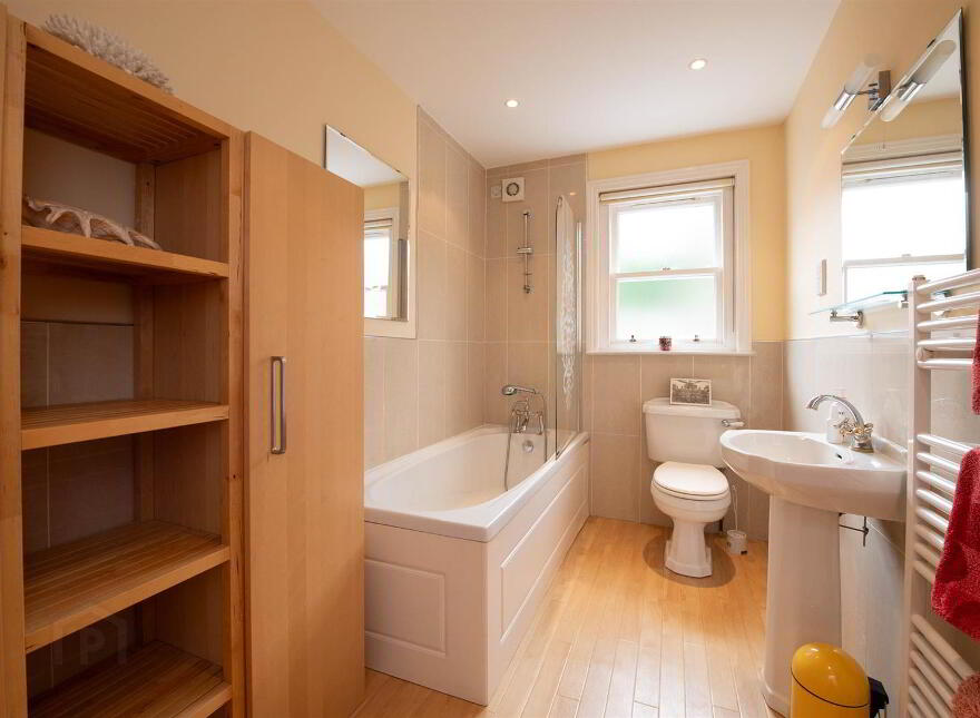 2 The Quay, Strangford, BT30 7NH