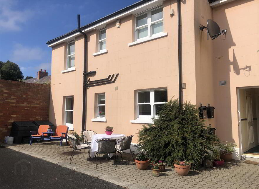 2 The Quay, Strangford, BT30 7NH