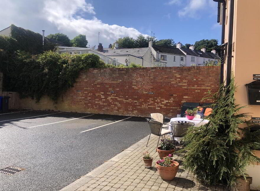 2 The Quay, Strangford, BT30 7NH