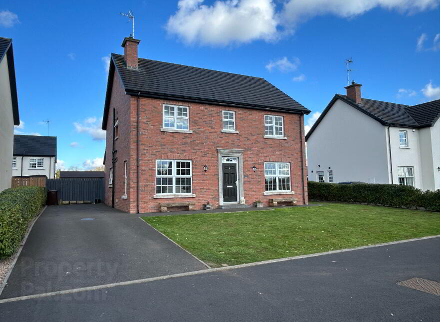 3 Long Meadow, Portglenone, Ballymena, BT44 8FG photo