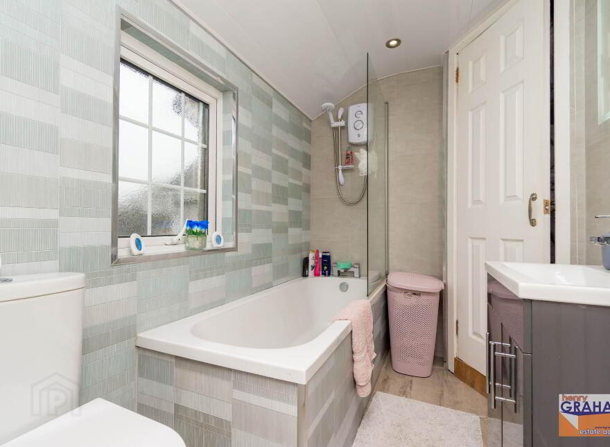 1 Greenmount Park, Lisburn, BT27 5HE