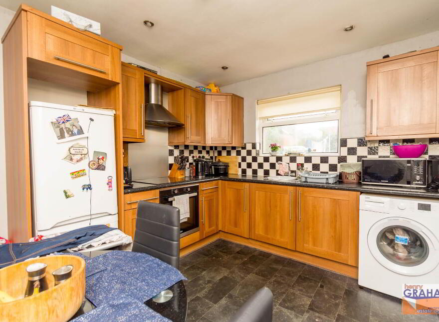 1 Greenmount Park, Lisburn, BT27 5HE