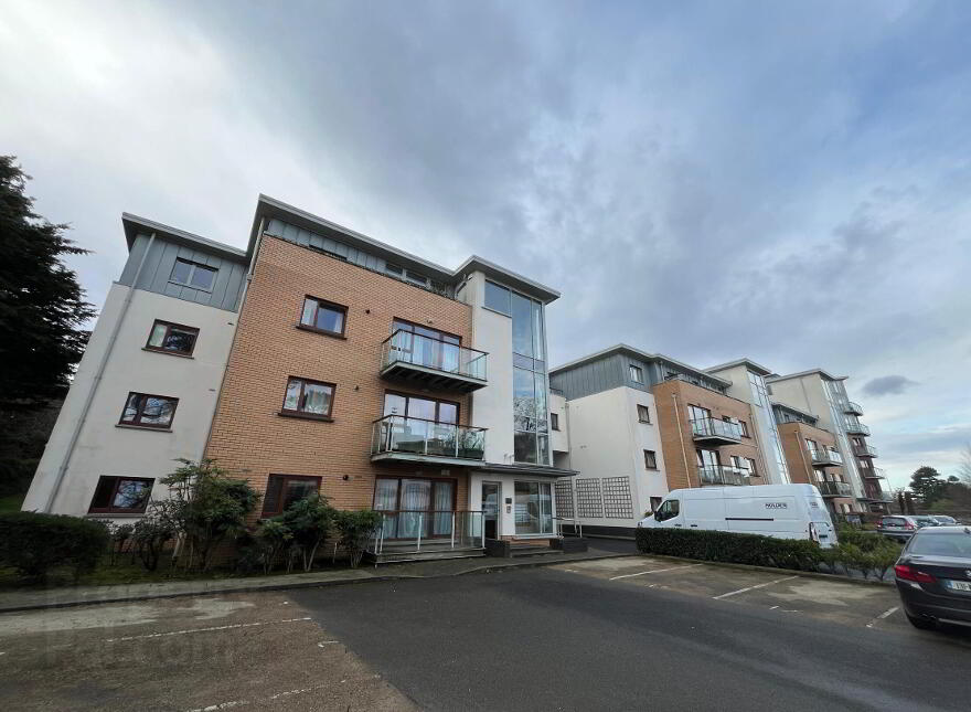 Wyckham Place, Dundrum, Dublin, D16 photo