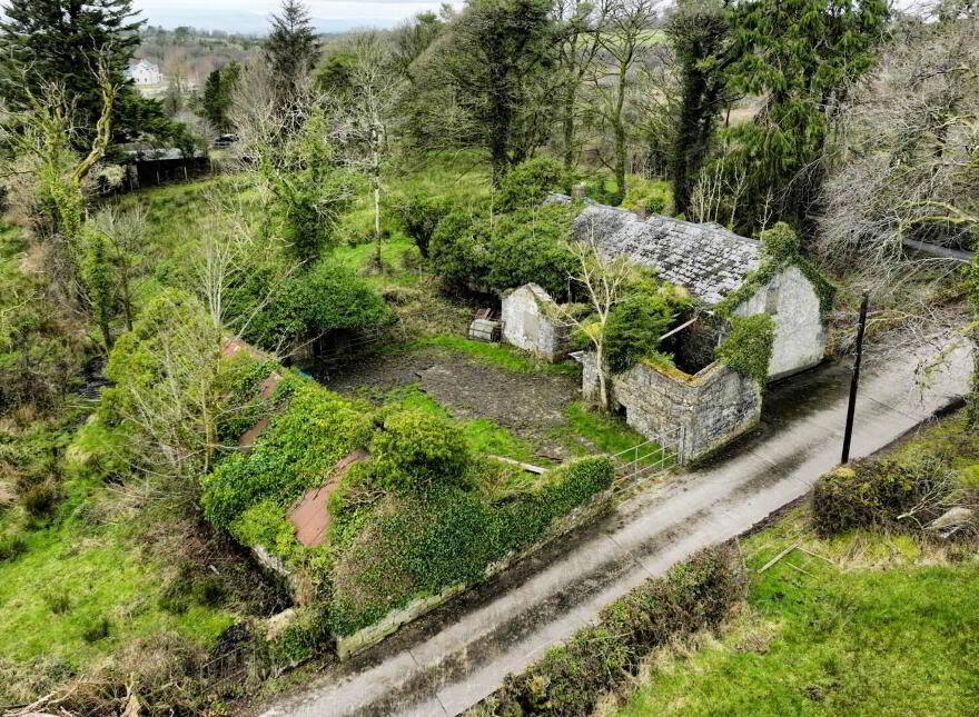 Knocks Rd, Lisnaskea, Enniskillen, BT92 5AS