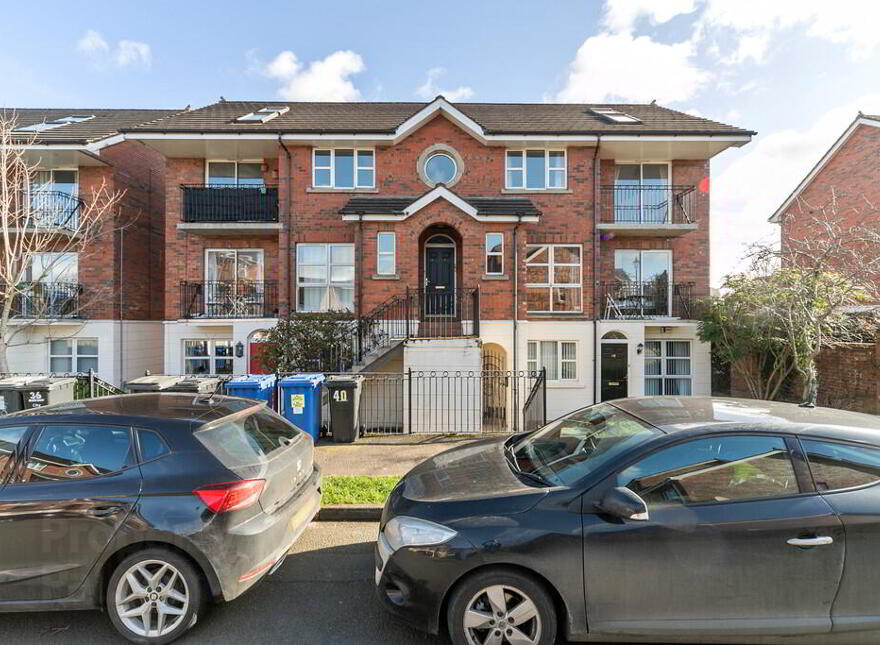 48 Ardenlee Crescent, Ravenhill Road, Belfast, BT6 8QT photo