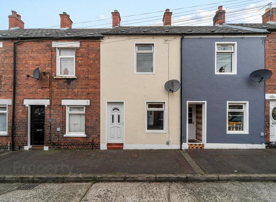 33 Ainsworth Drive, Woodvale Road, Belfast, BT13 3EJ photo