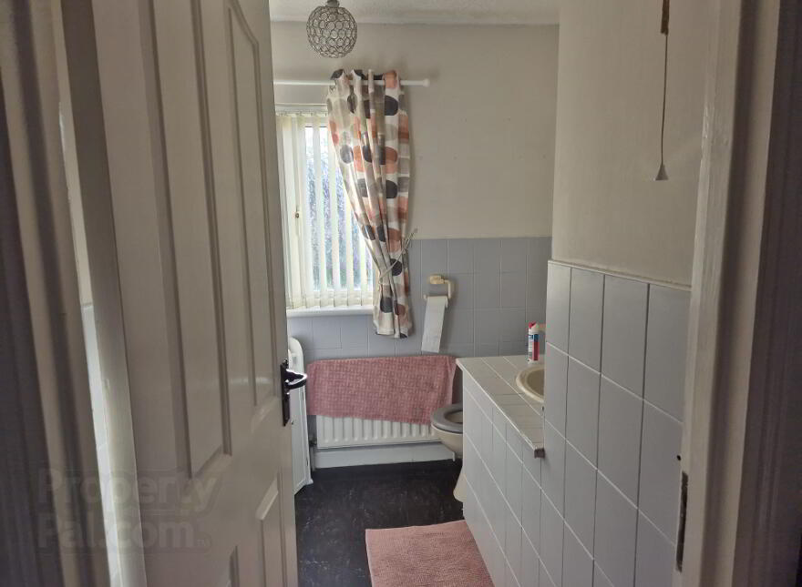 3 St. Julians Downs, Omagh, BT79 7RF photo