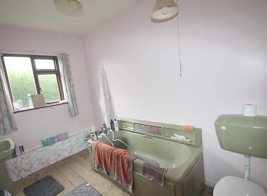 Clara Road, Tullamore, Offaly, R35EW61