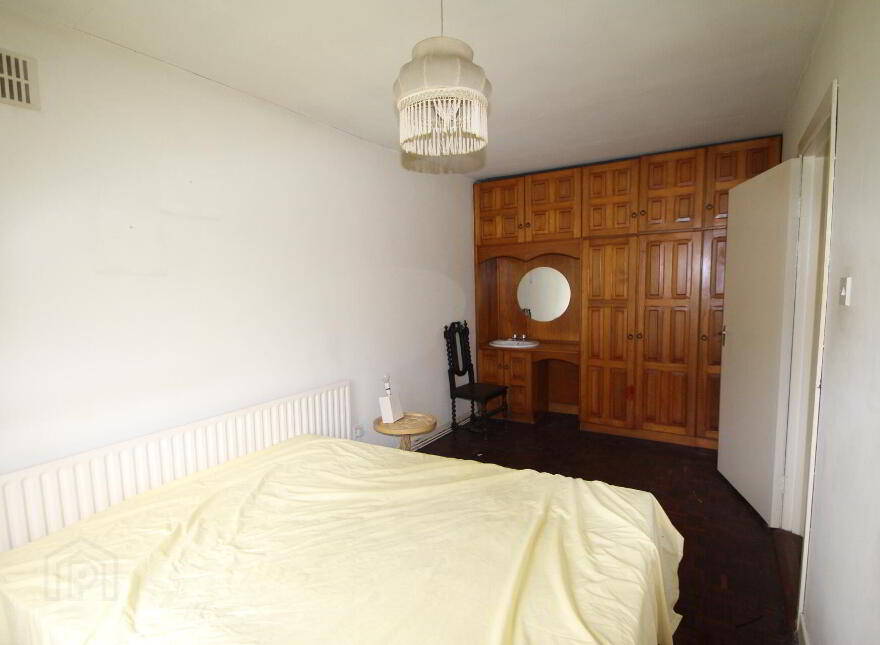 Clara Road, Tullamore, Offaly, R35EW61