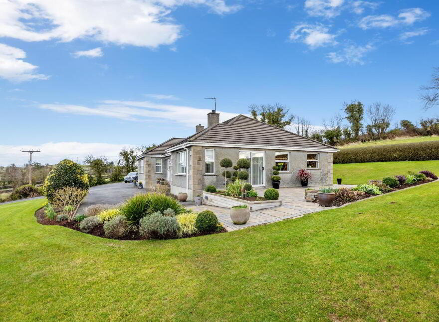 144 Thornyhill Road, Crossgar, Downpatrick, BT30 9NH