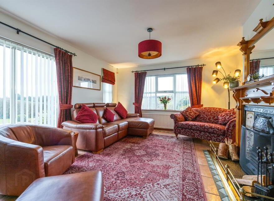 144 Thornyhill Road, Crossgar, Downpatrick, BT30 9NH