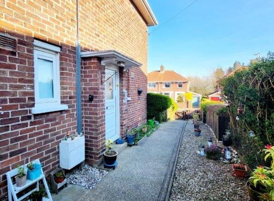 75 Sunningdale Park, Cavehill Road, North Belfast, BT14 6RY