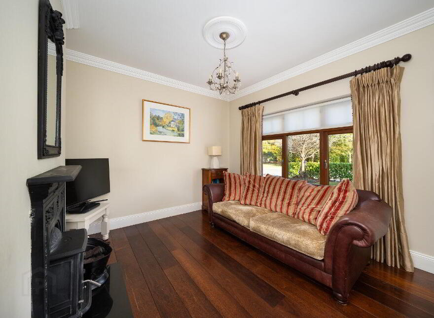 4 Deerpark, Clonminch Road, Tullamore, R35C6T8