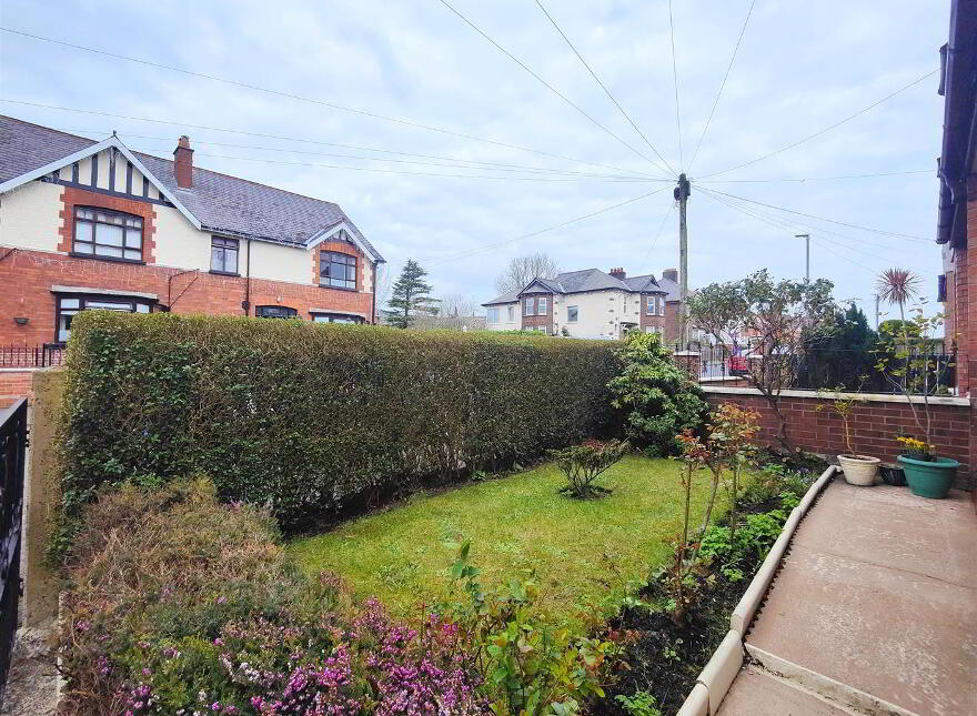19 Wheatfield Gardens, Belfast, BT14 7HU