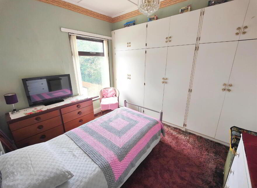19 Wheatfield Gardens, Belfast, BT14 7HU