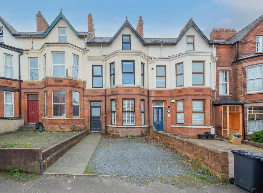 112 Malone Avenue, Belfast, BT9 6ES photo