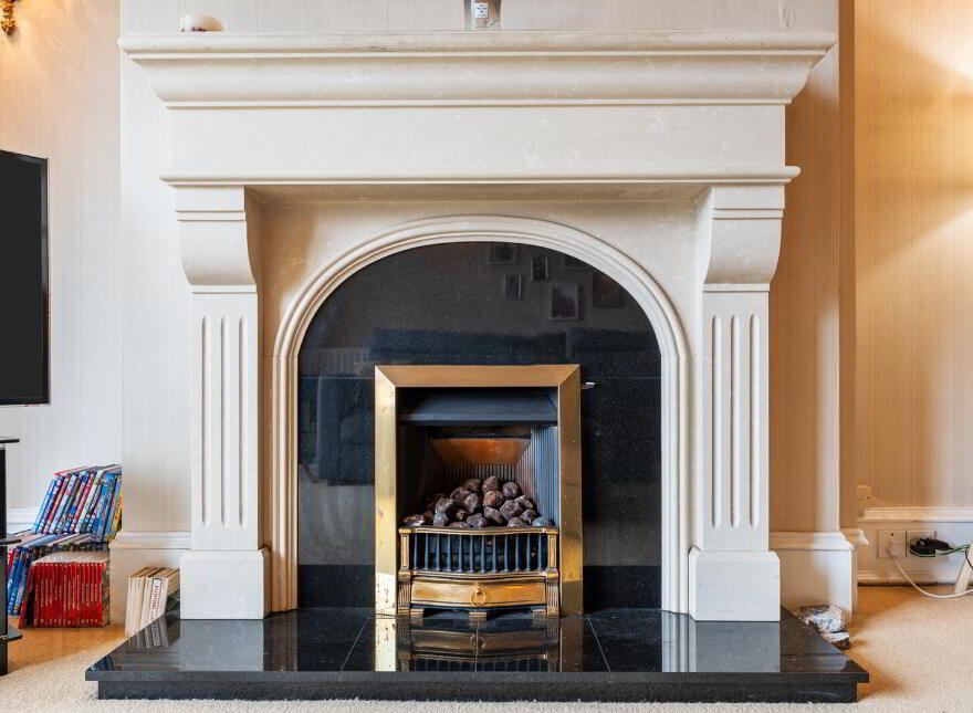 Redholme, 203 Bangor Road, Craigavad, Holywood, BT18 0JG