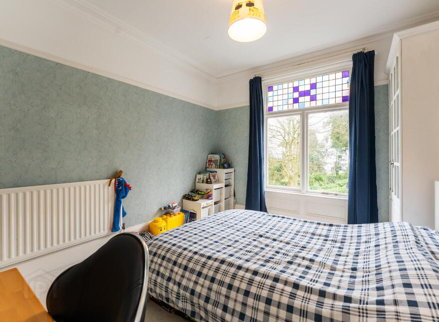 Redholme, 203 Bangor Road, Craigavad, Holywood, BT18 0JG
