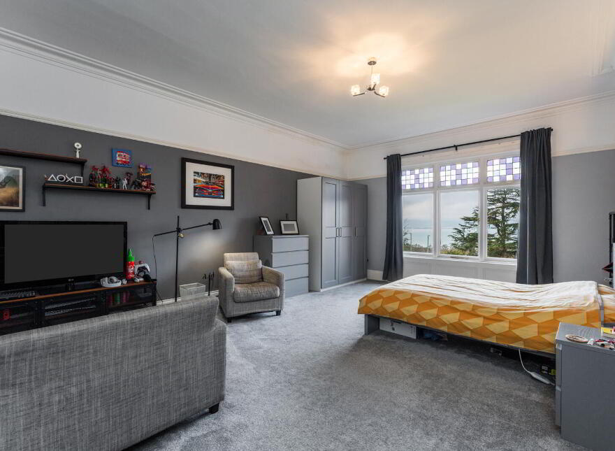 Redholme, 203 Bangor Road, Craigavad, Holywood, BT18 0JG
