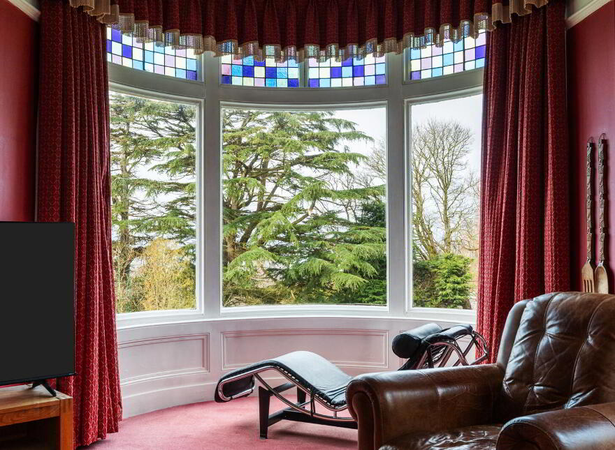 Redholme, 203 Bangor Road, Craigavad, Holywood, BT18 0JG