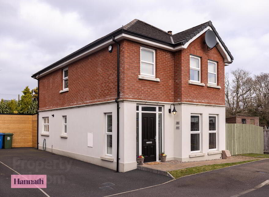 38 Beaumont Avenue, Portadown, Craigavon, BT63 5ZQ photo