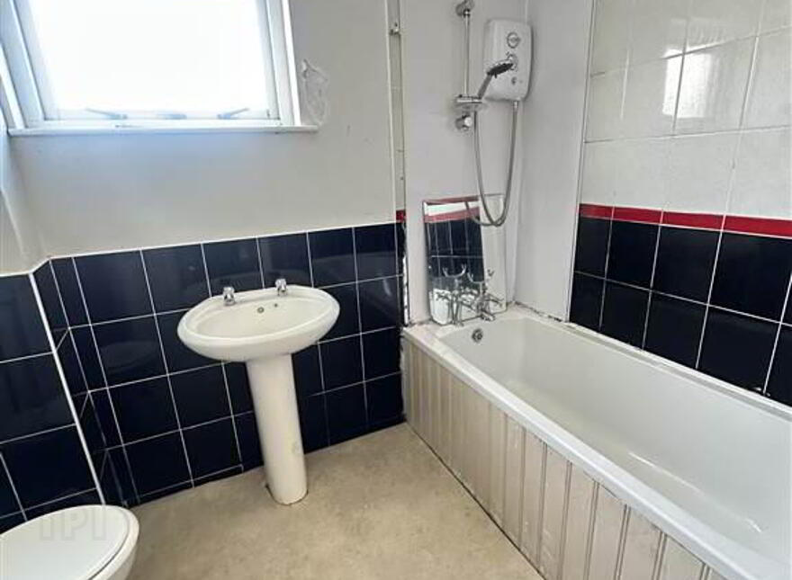 3 Dunluce Court, Bushmills, BT57 8XE