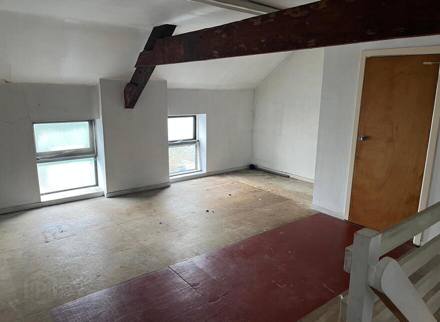 2 Meeting Street, Dromore, BT25 1AQ