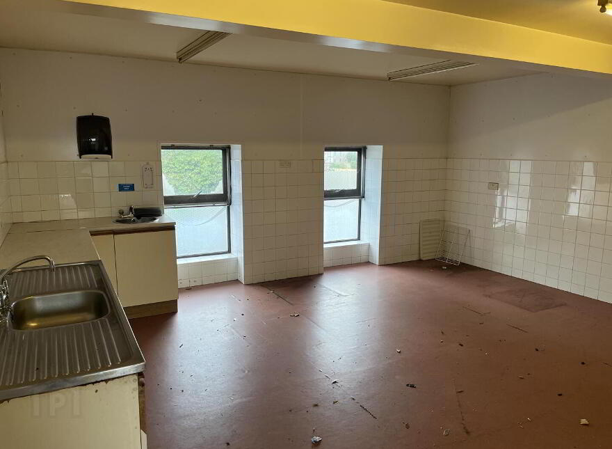 2 Meeting Street, Dromore, BT25 1AG