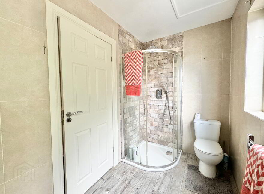 36 Lisanelly Park, Omagh, BT79 7DE