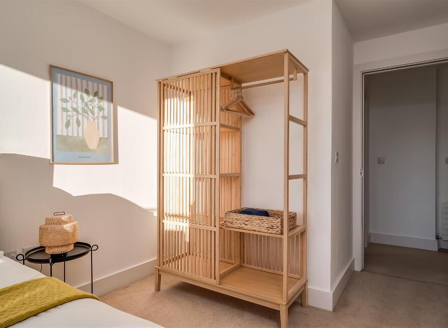Apt 33, 2 Ulster Street, Belfast, BT1 3ES