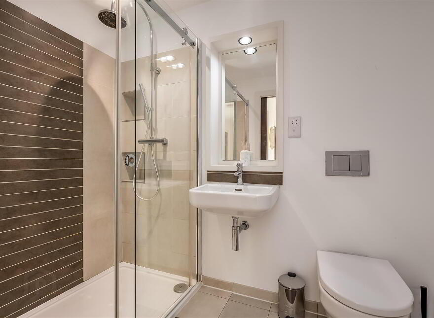 Apt 33, 2 Ulster Street, Belfast, BT1 3ES