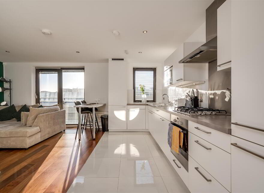 Apt 33, 2 Ulster Street, Belfast, BT1 3ES